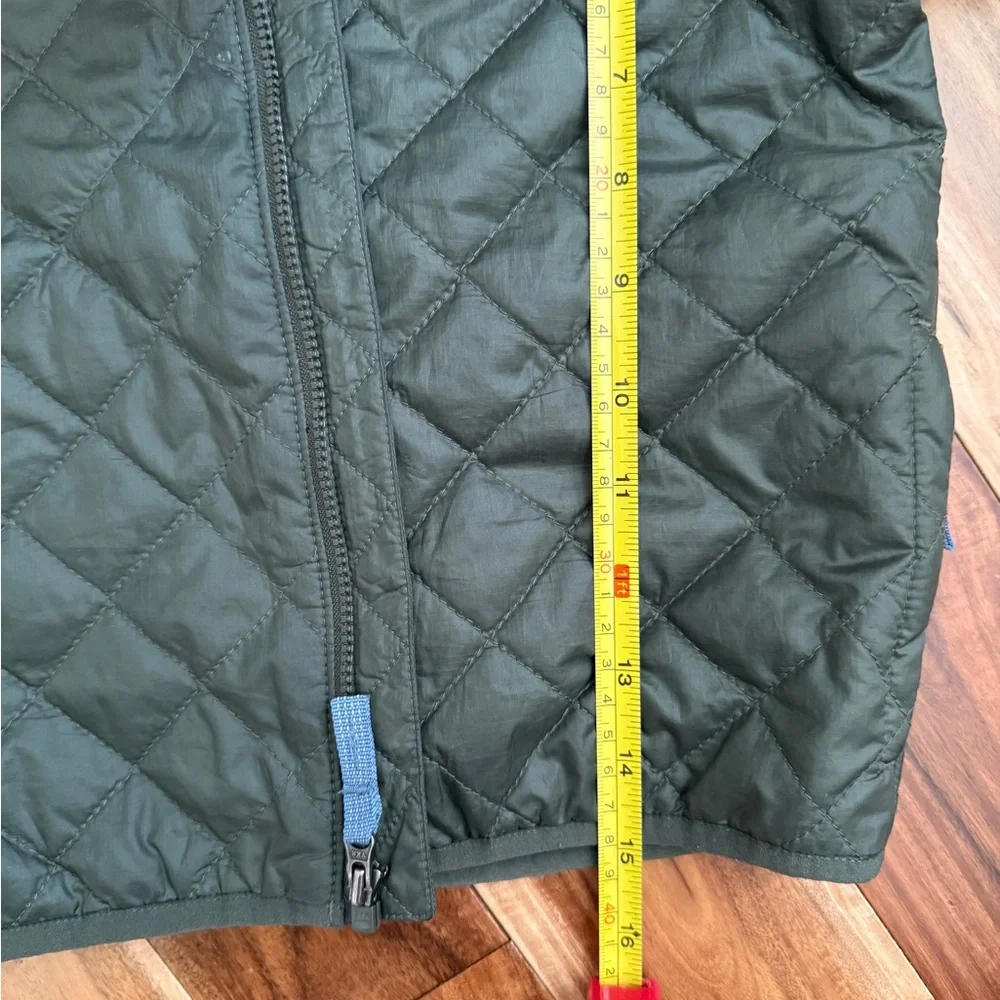 Patagonia Forest Green Quilted Jacket - Picture 7 of 8
